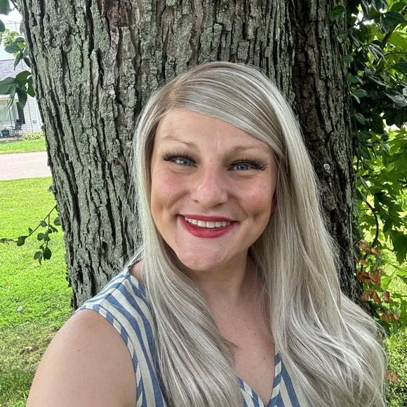 Belle Tress Maxwella Wig in Roca Margarita Blonde - Picture 1 of 5